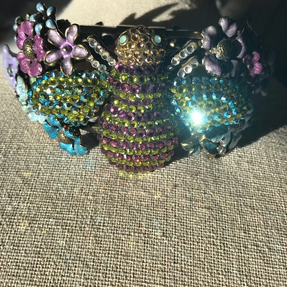 Kirks Folly hinged clamper cuff bracelet - Picture 2 of 10